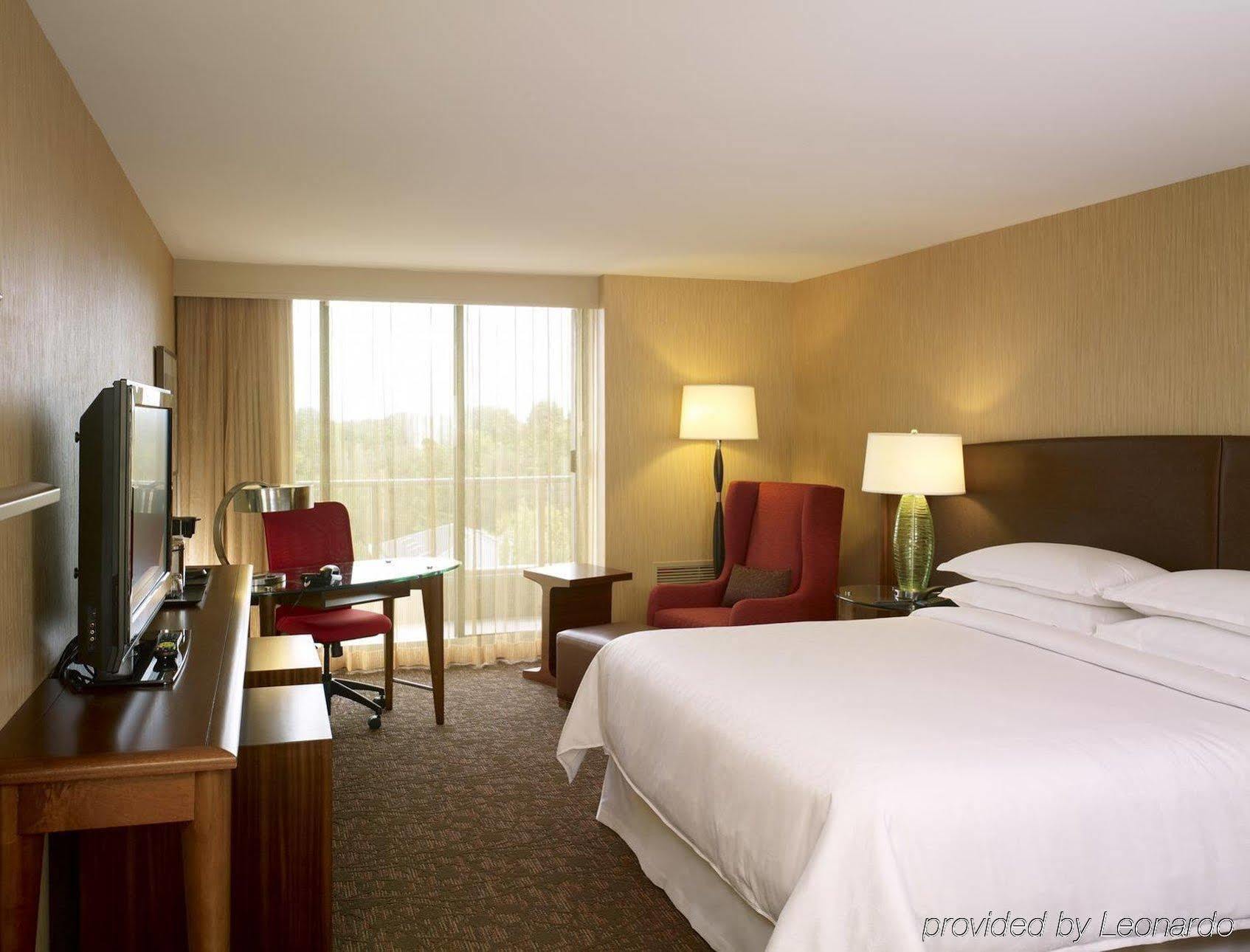Sheraton Vancouver Airport Hotel Richmond Exterior foto