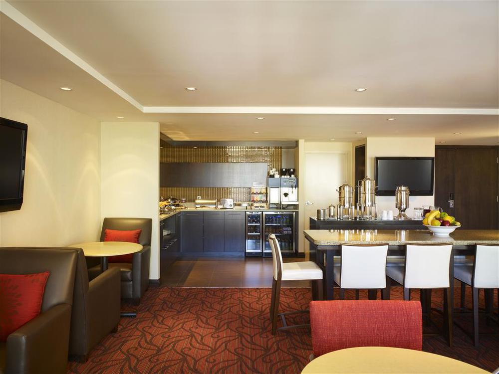 Sheraton Vancouver Airport Hotel Richmond Restaurant foto